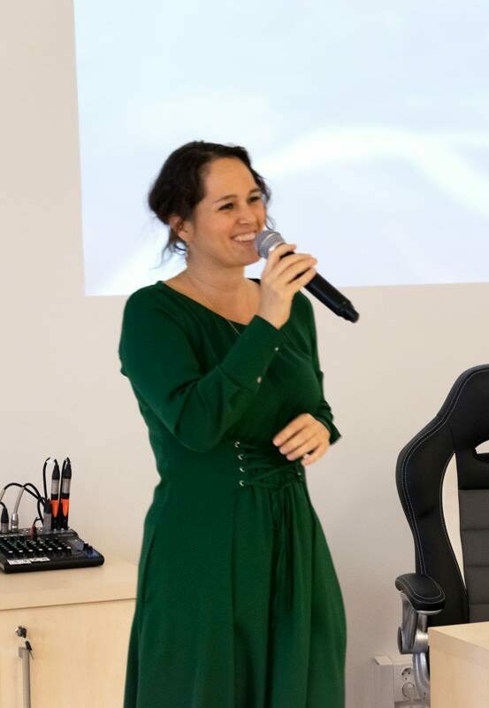 ivana jungova na prednaske